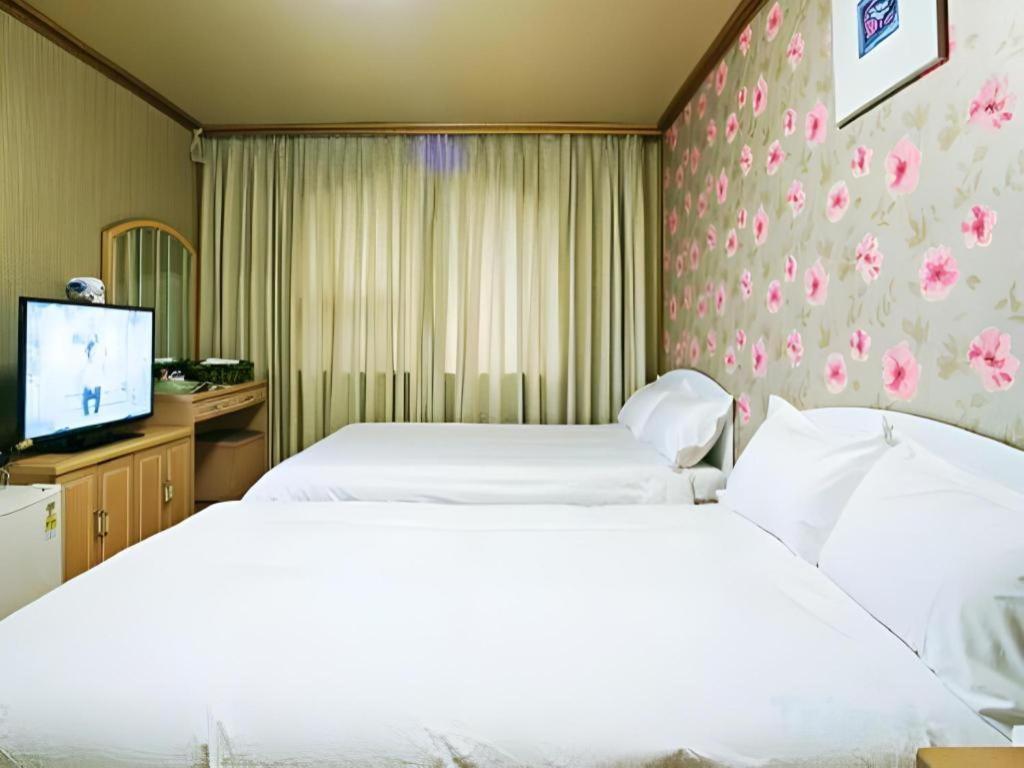 Emerald Hotel جيجو المظهر الخارجي الصورة