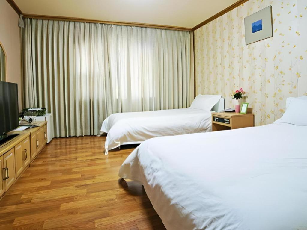 Emerald Hotel جيجو المظهر الخارجي الصورة